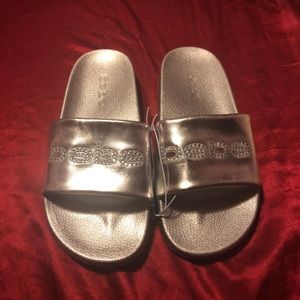 bebe slides silver